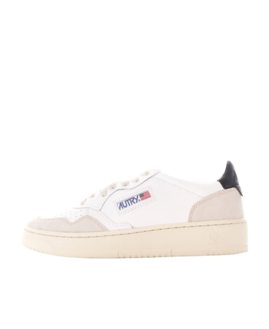 Medalist Low Sneakers