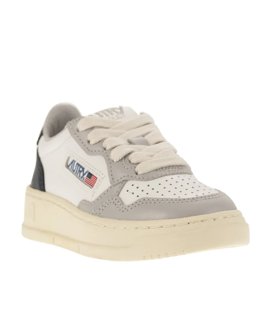 Round Toe Lace-Up Sneakers