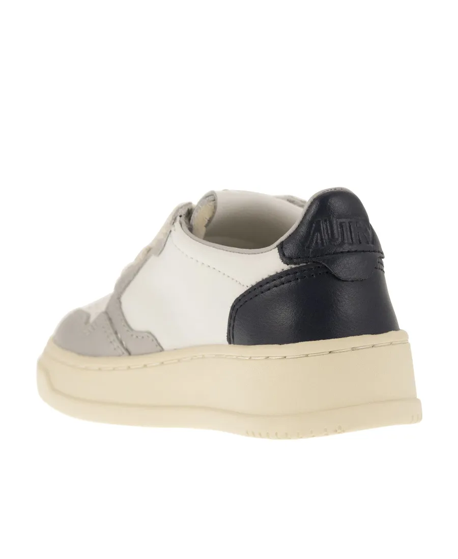 Round Toe Lace-Up Sneakers