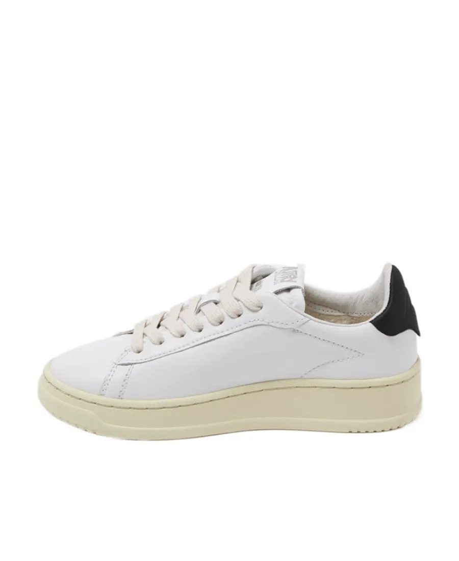Dallas Low-Top Sneakers
