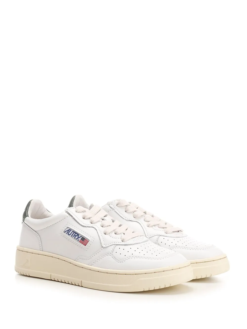 01 Round Toe Lace-Up Sneakers