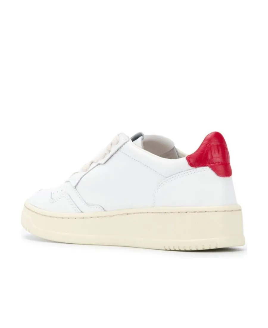 Low-Top Sports Shoes