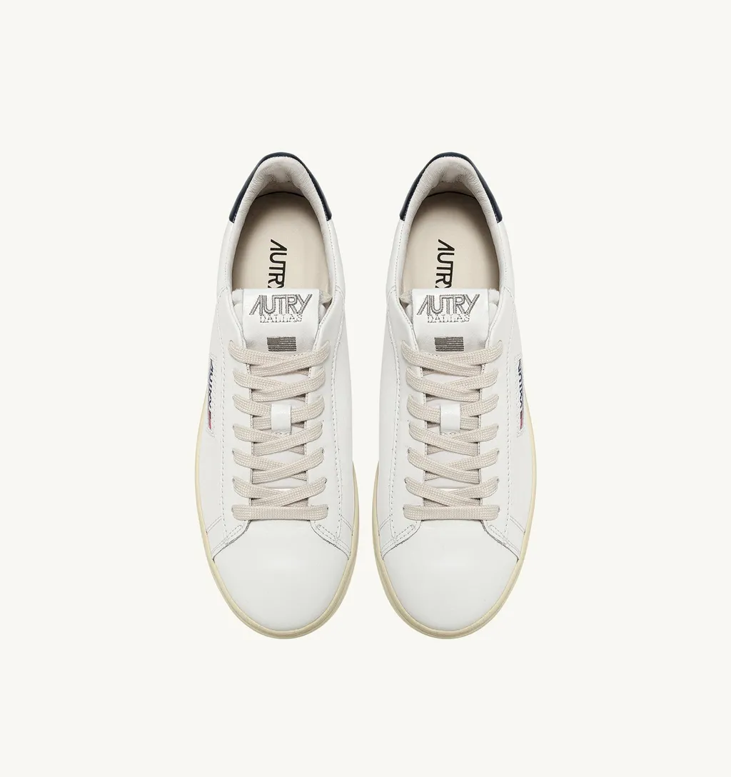Dallas Low-Top Sneakers