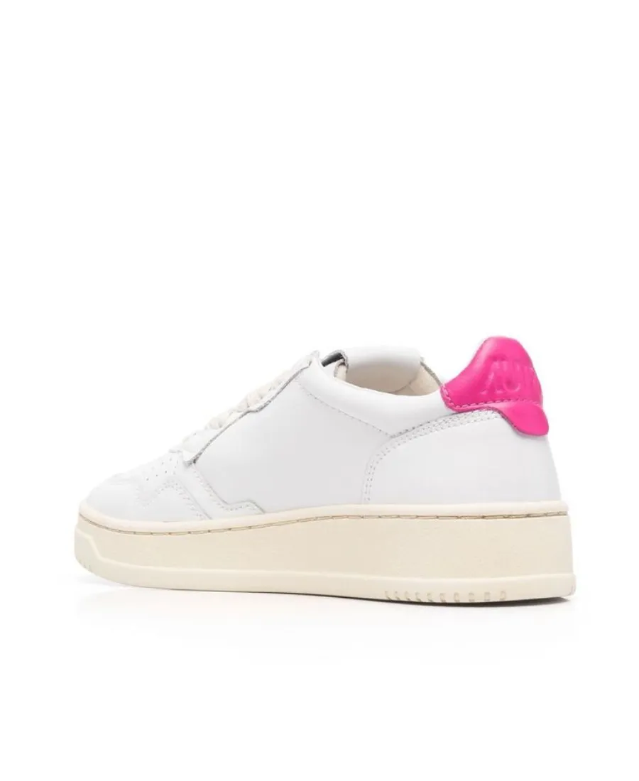 Medalist Low-Top Sneakers