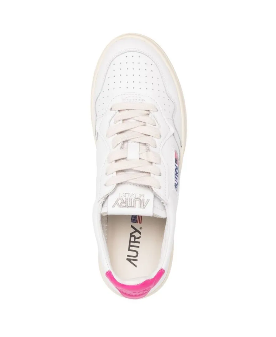 Medalist Low-Top Sneakers