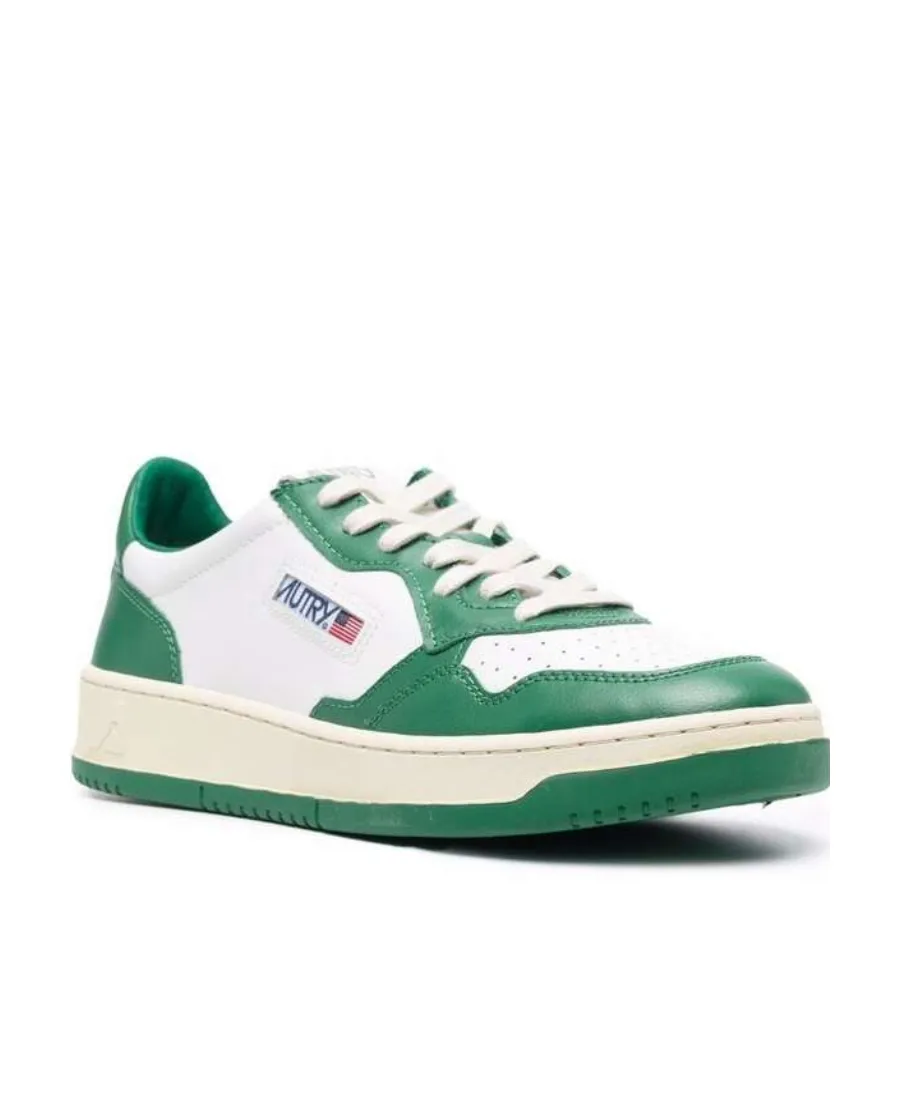 Medalist Low-Top Sneakers