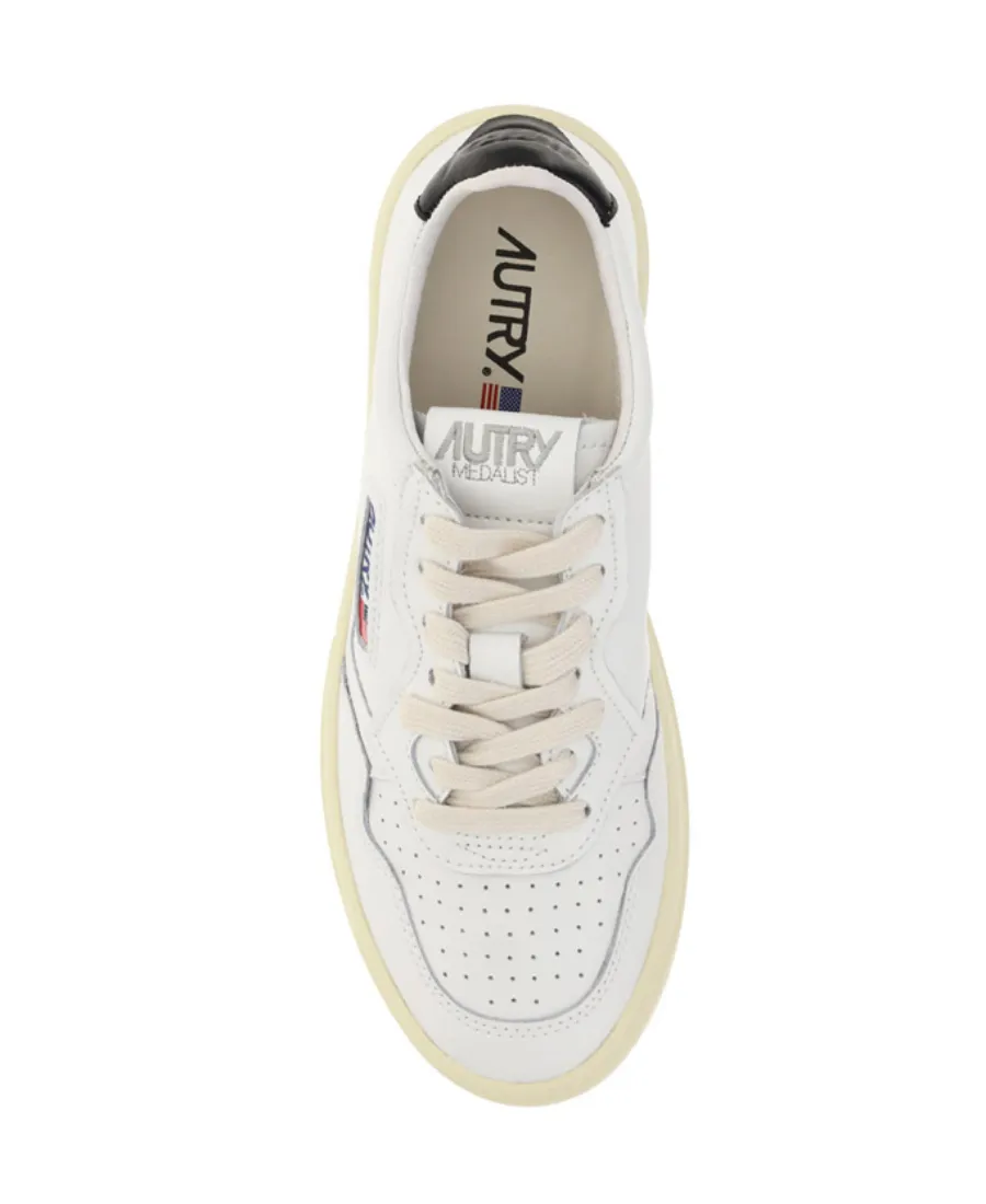 Logo Sneakers
