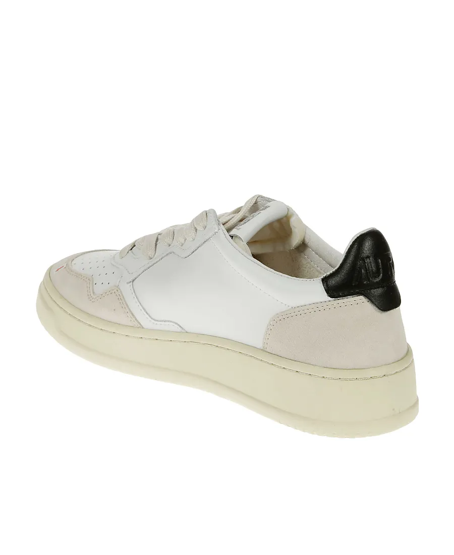 Medalist Low Sneakers