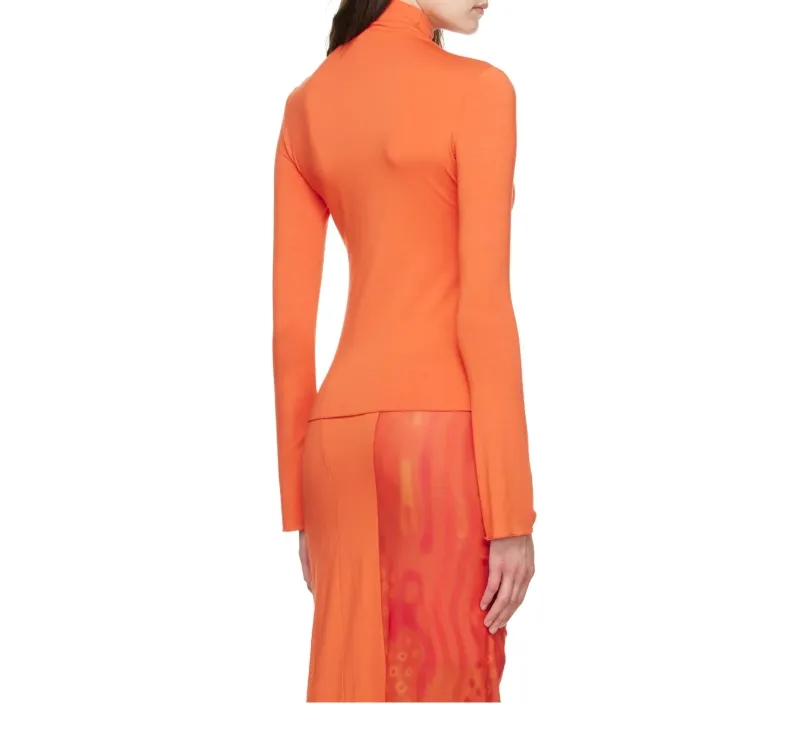 High-Necked Long-Sleeved Sweater