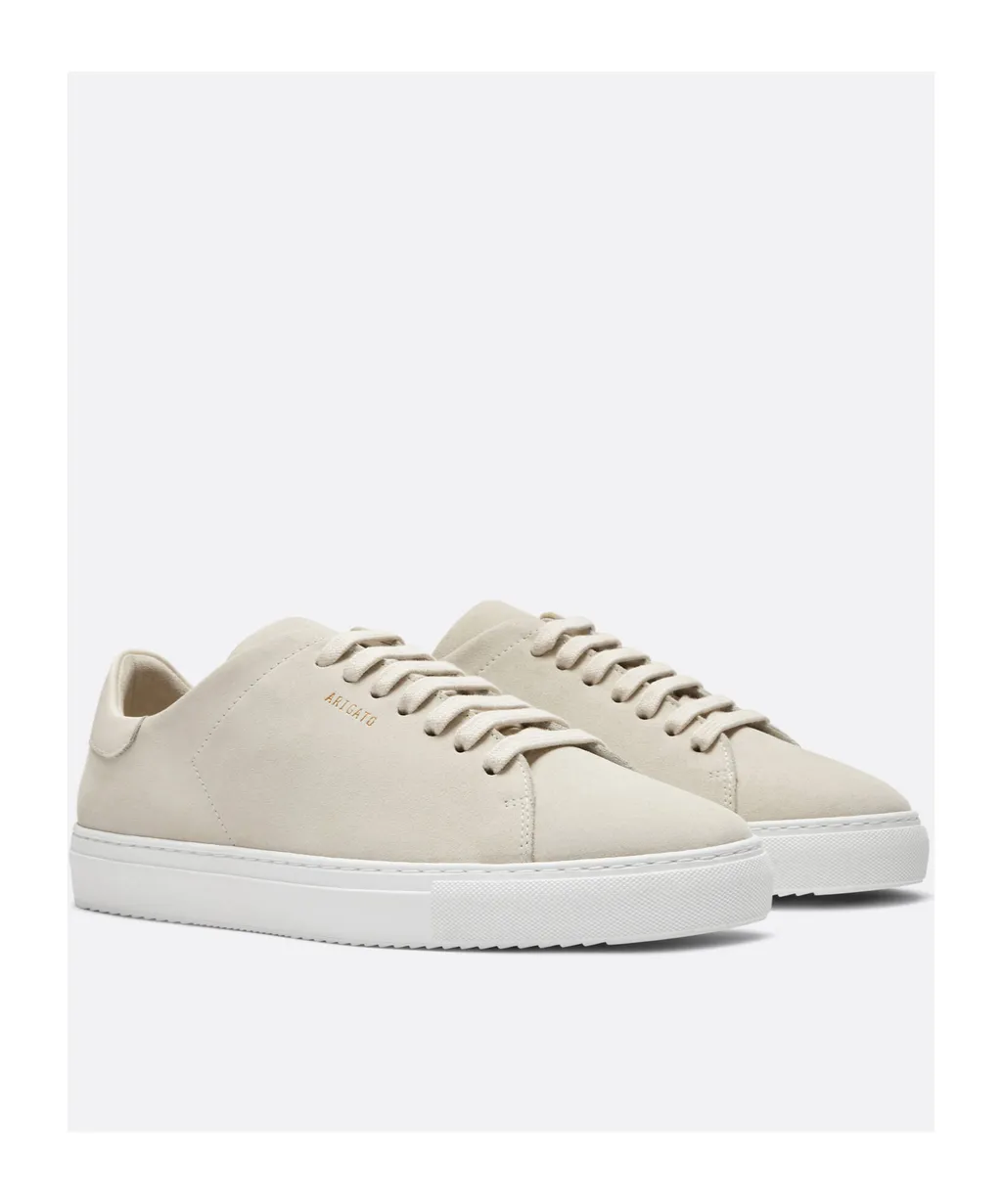 Clean 90 Sneakers