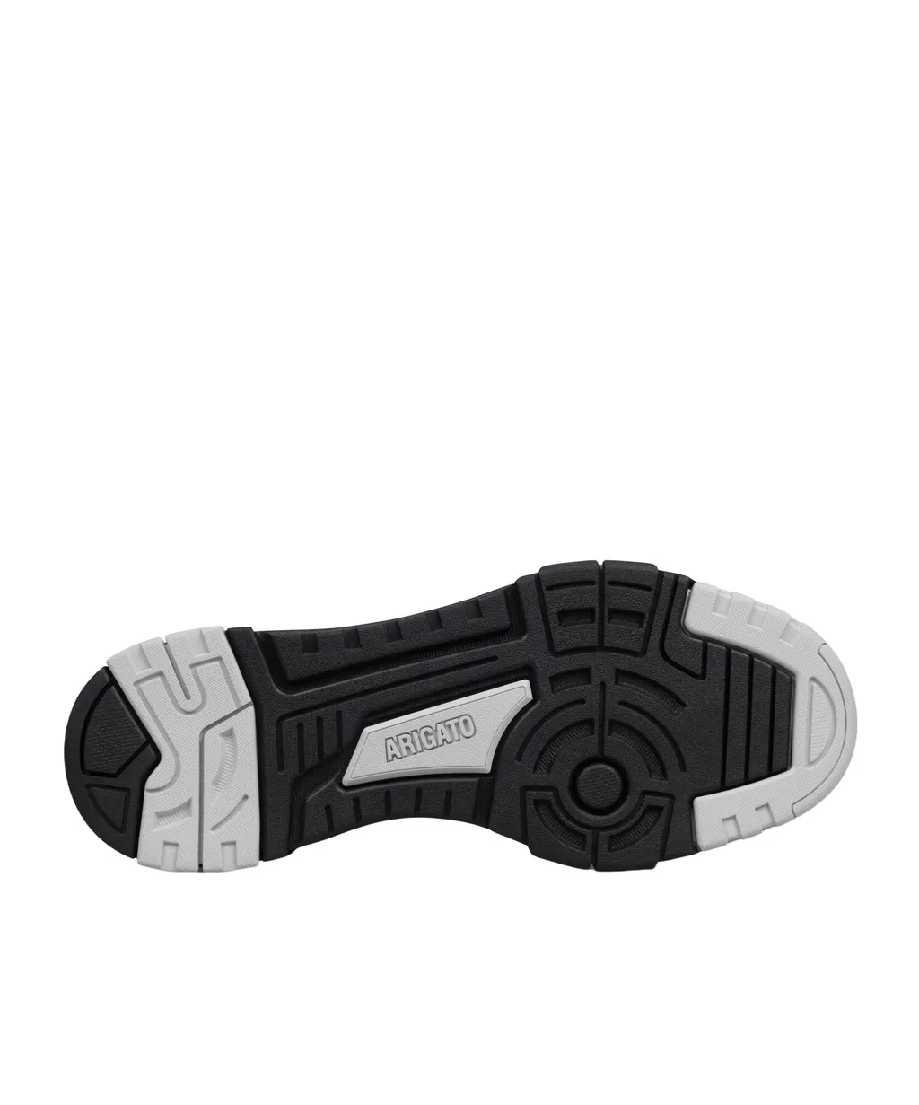 Round-Head Sneakers