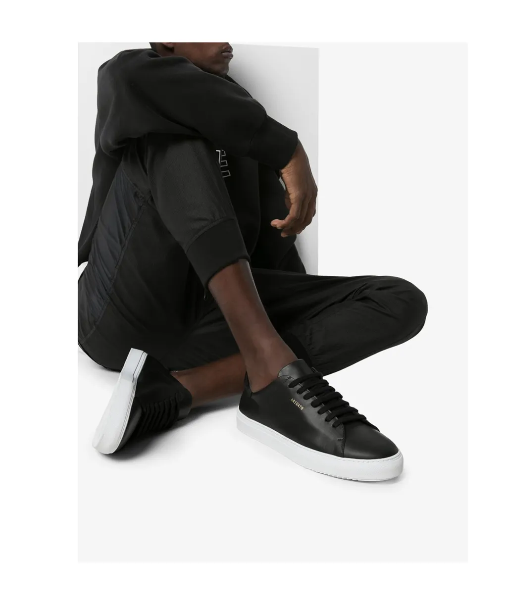 Clean 90 Sneakers