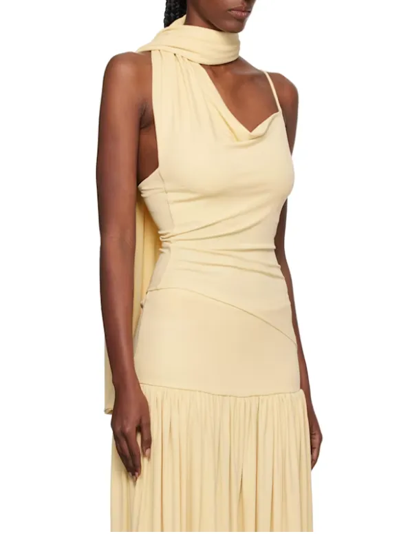 Fine Shoulder Strap Halter-Neck Style