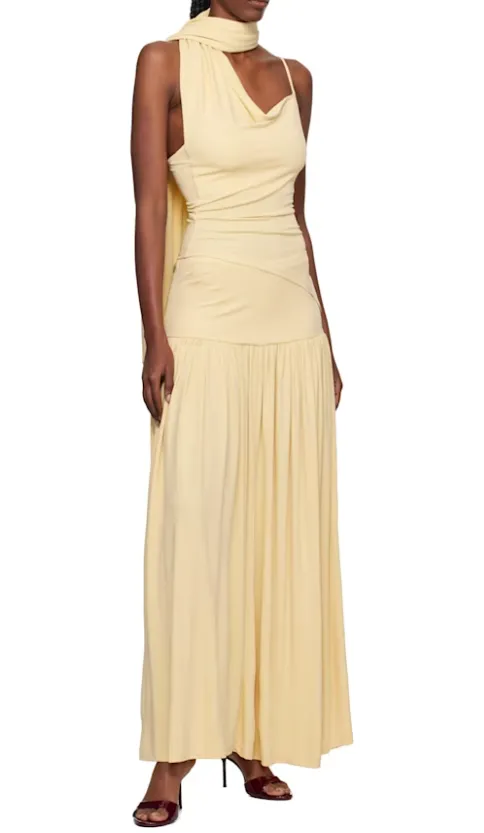 Fine Shoulder Strap Halter-Neck Style