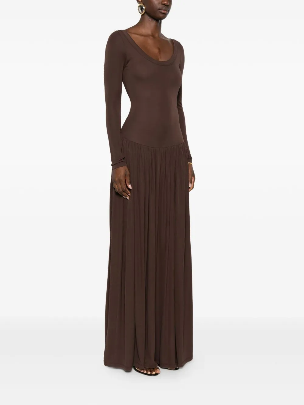 Round-Necked Long Dress