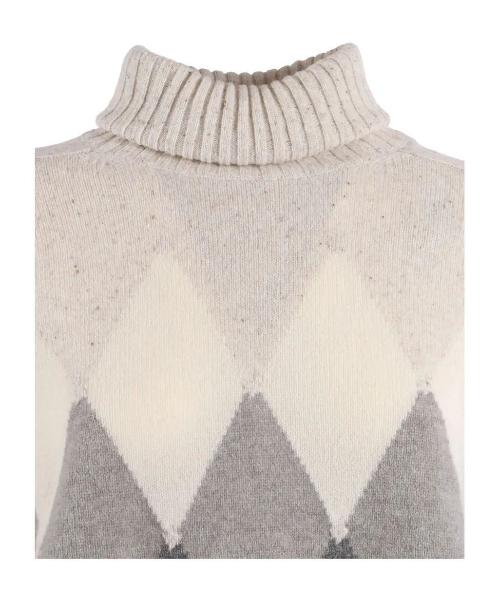 Turtleneck Diamond-Pattern Sweater