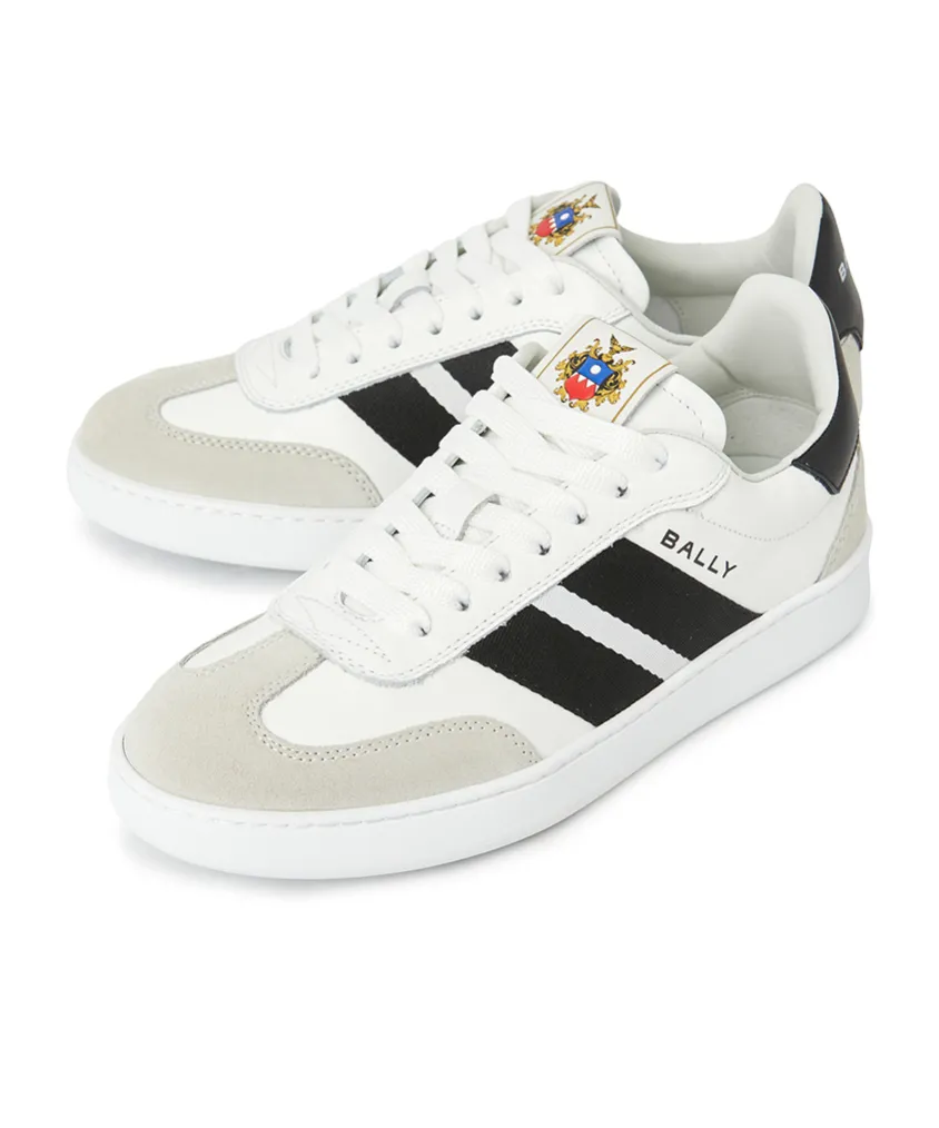 Round-Toe Casual Shoes
