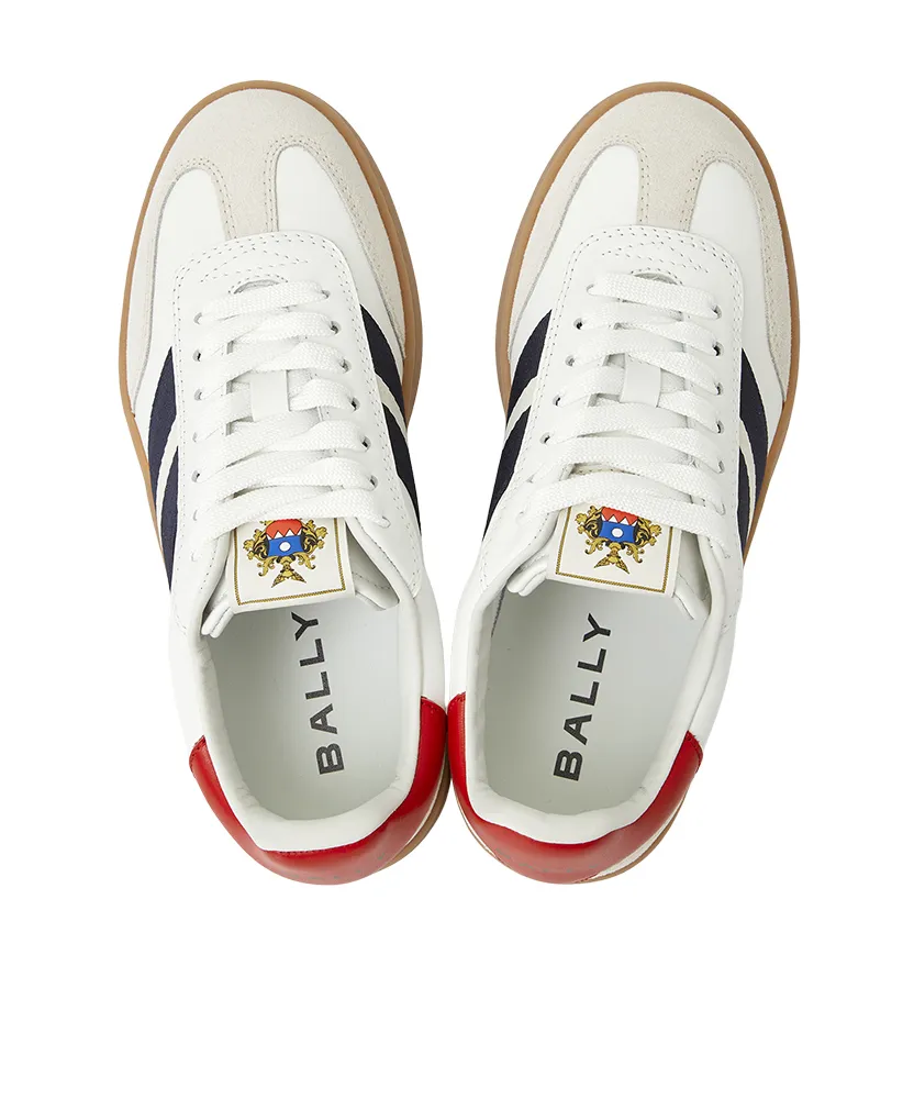 Round Toe Casual Shoes