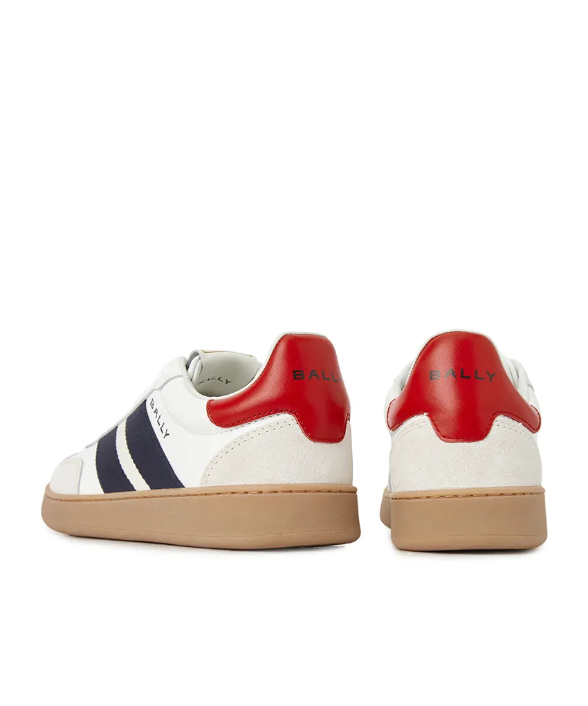 Round Toe Casual Shoes