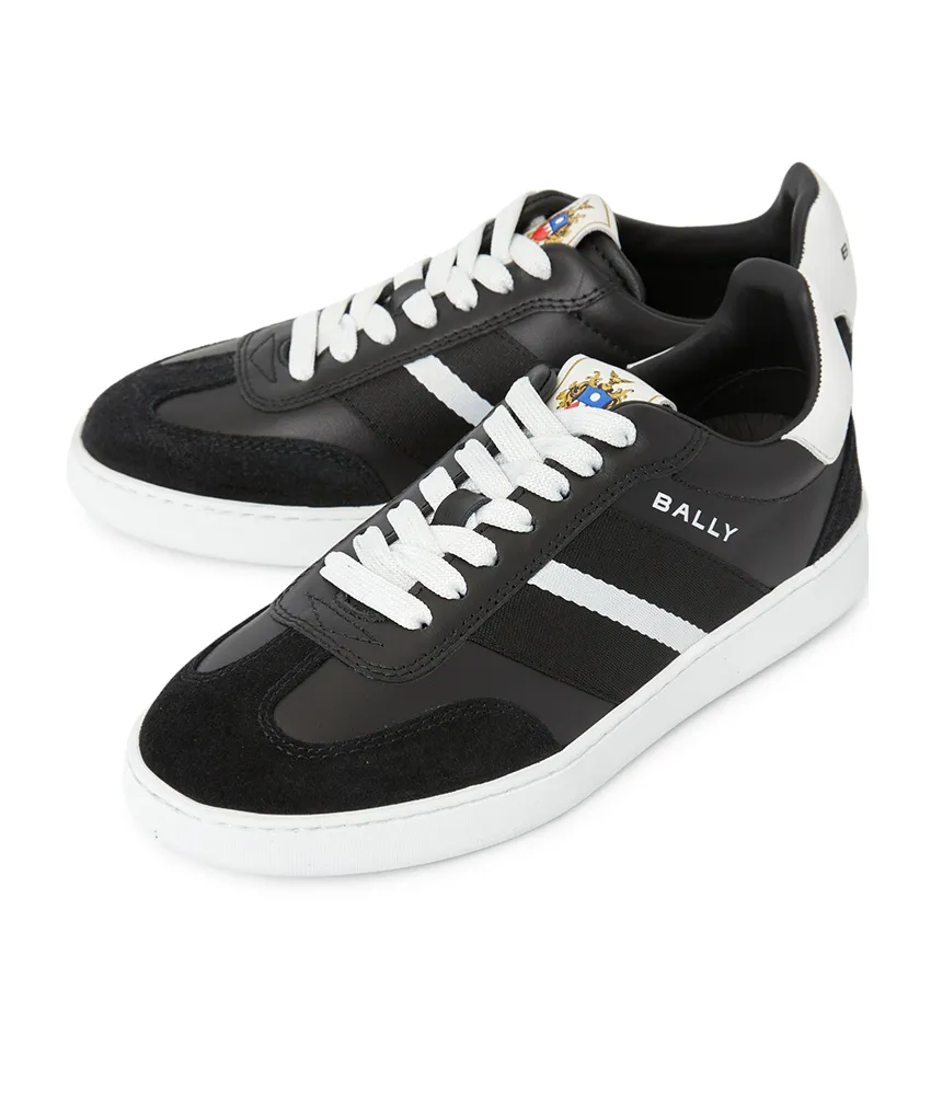 Round-Toe Casual Shoes