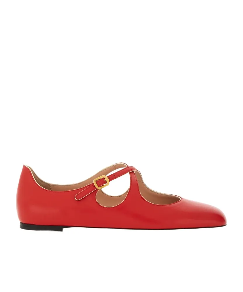 Strapped Flat Shoes
