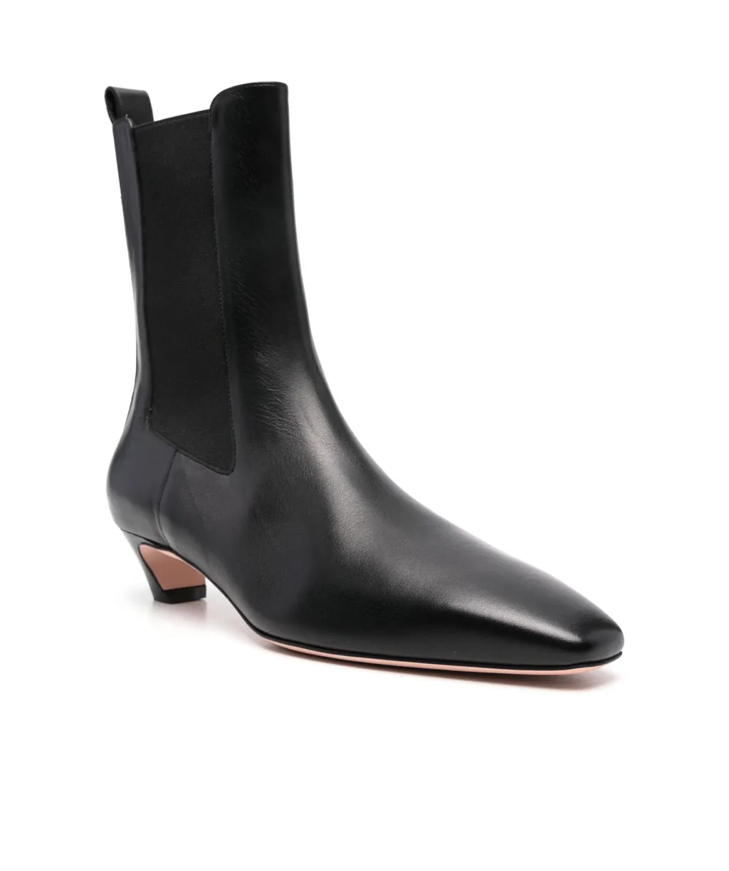 Pointed Short Boots