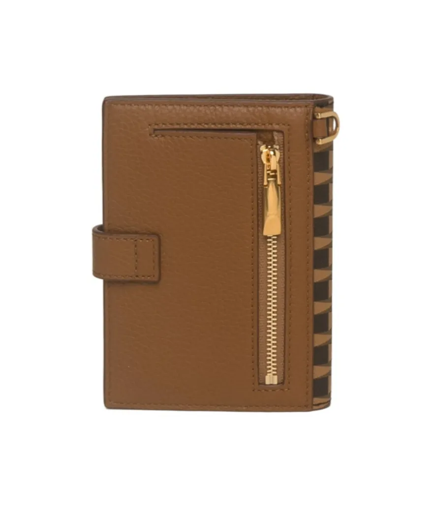 Pennant Passport Holder