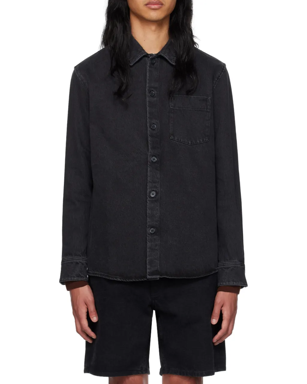 Long-Sleeved Buttoned Shirt