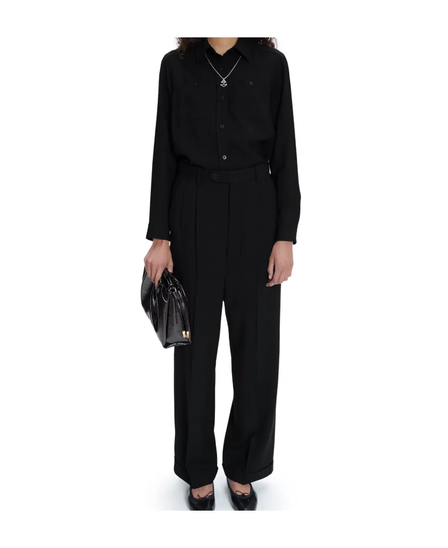 Long Sleeved Buttoned Shirt