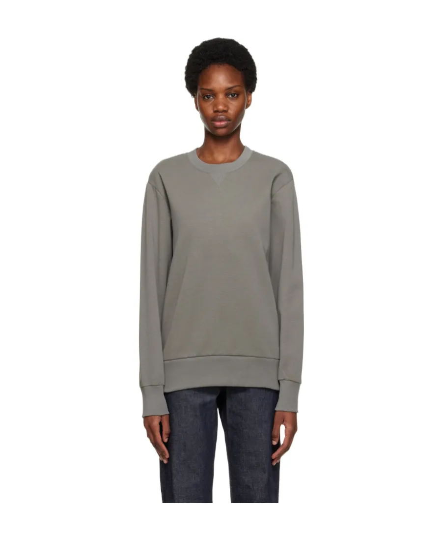 Long-Sleeved Round-Neck Sweater
