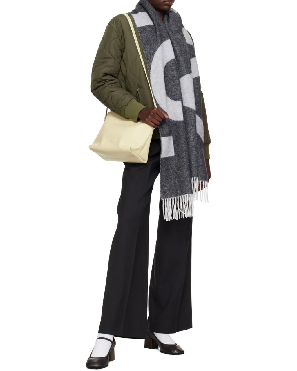 Logo Detailed Fringed Scarf