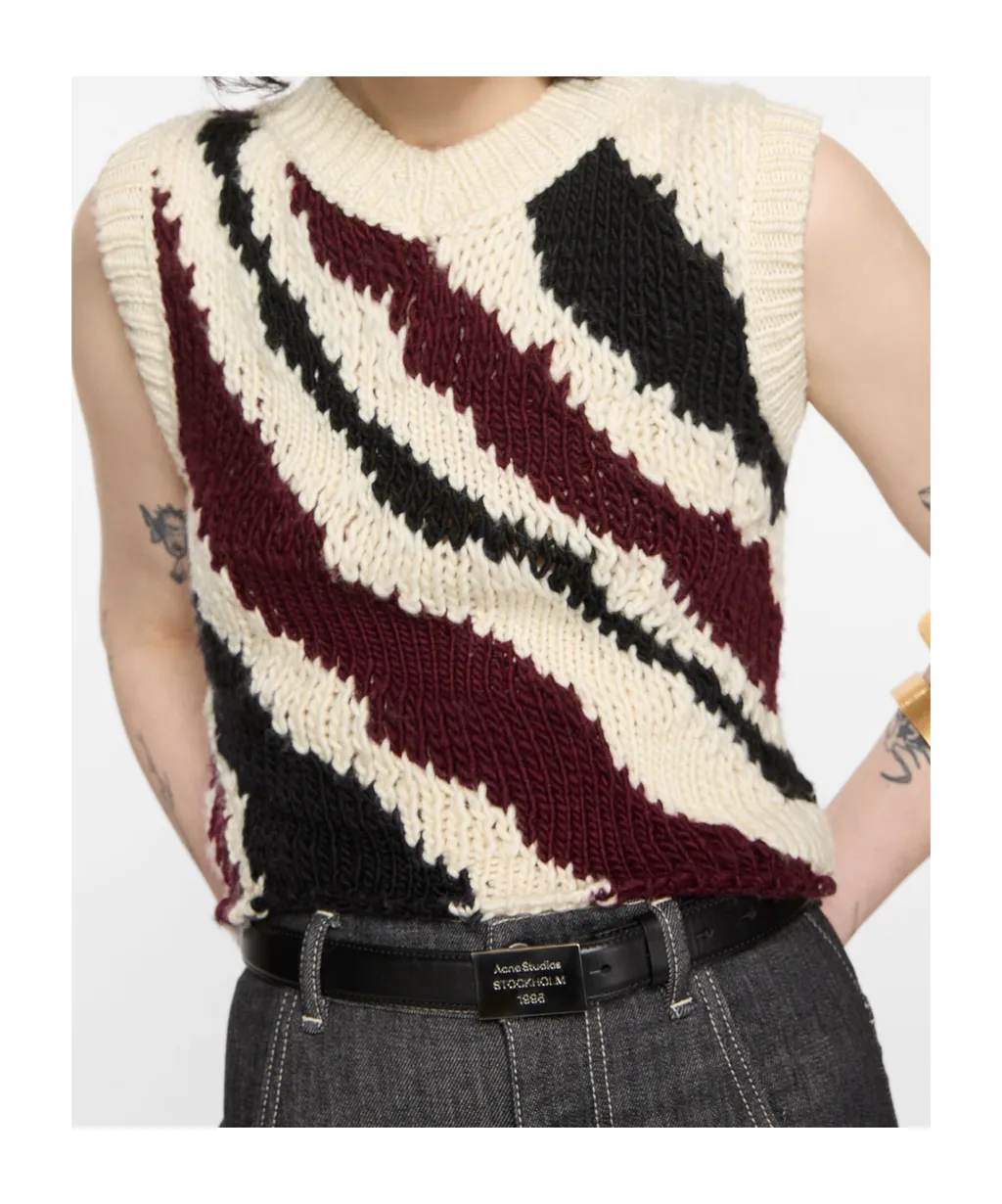 Fitted Vest