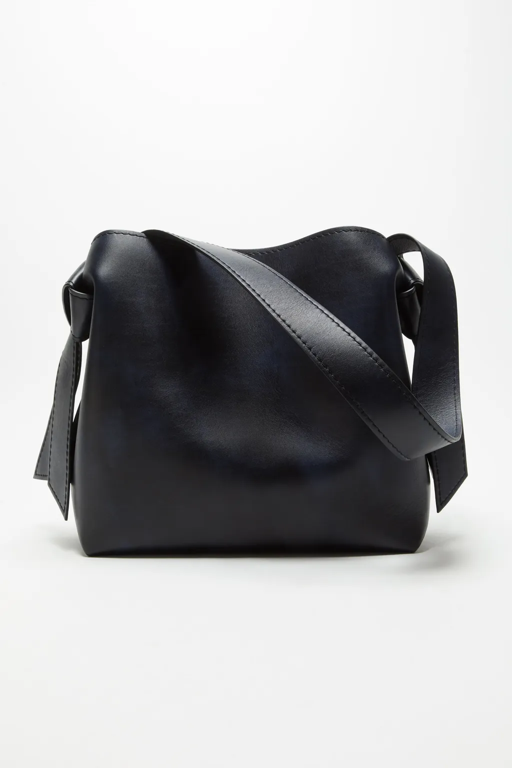 Knot-Detail Leather Shoulder Bag