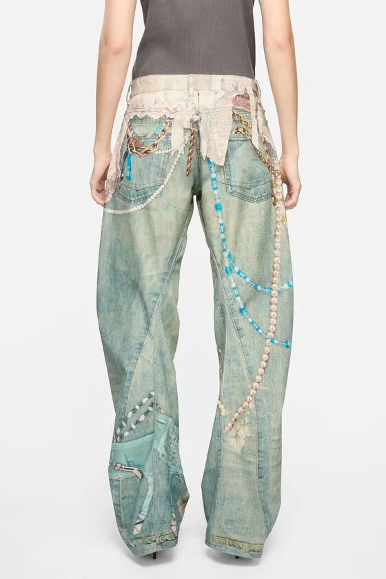 2006 Loose Fit Jeans