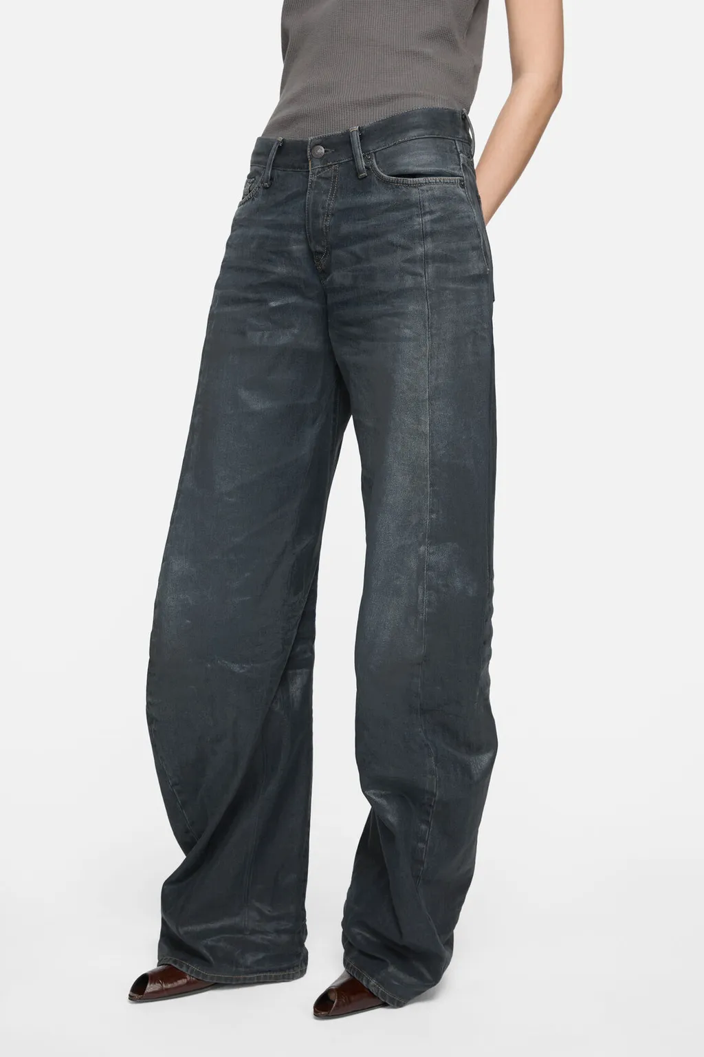 Loose Fit Jeans