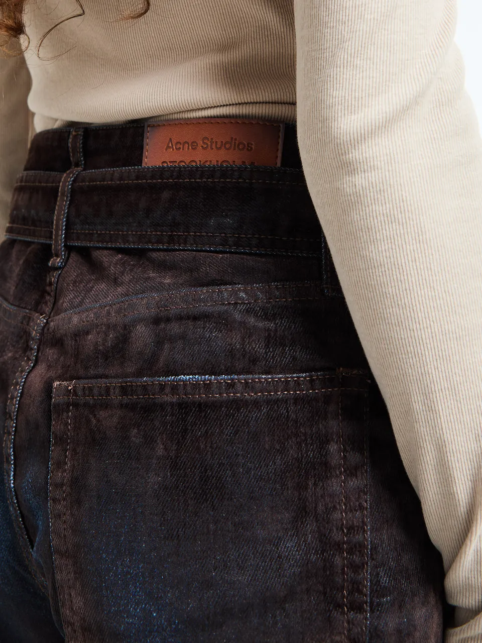 Belted Loose-Leg Jeans