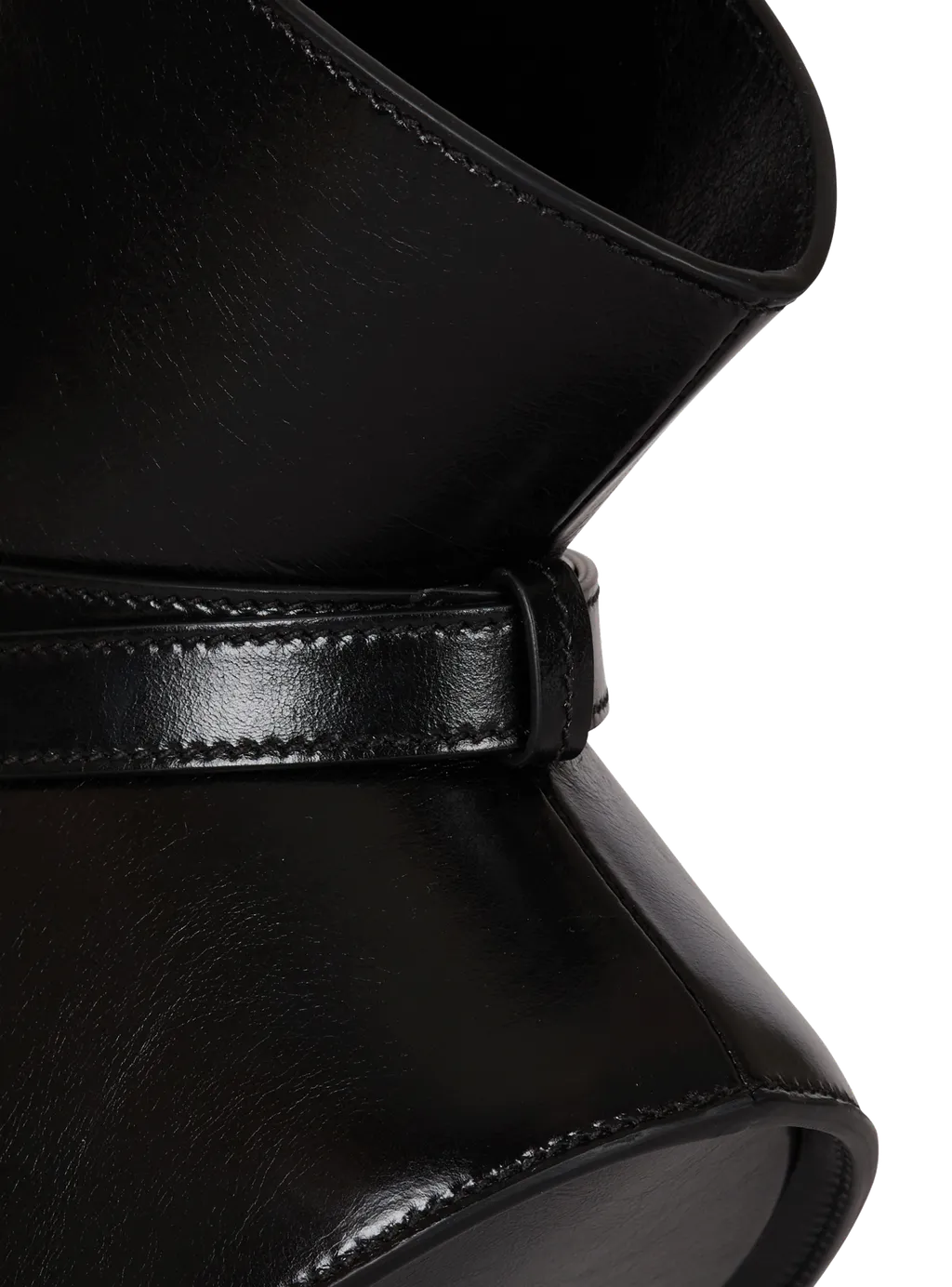 Shuffle Medium Bag In Leather