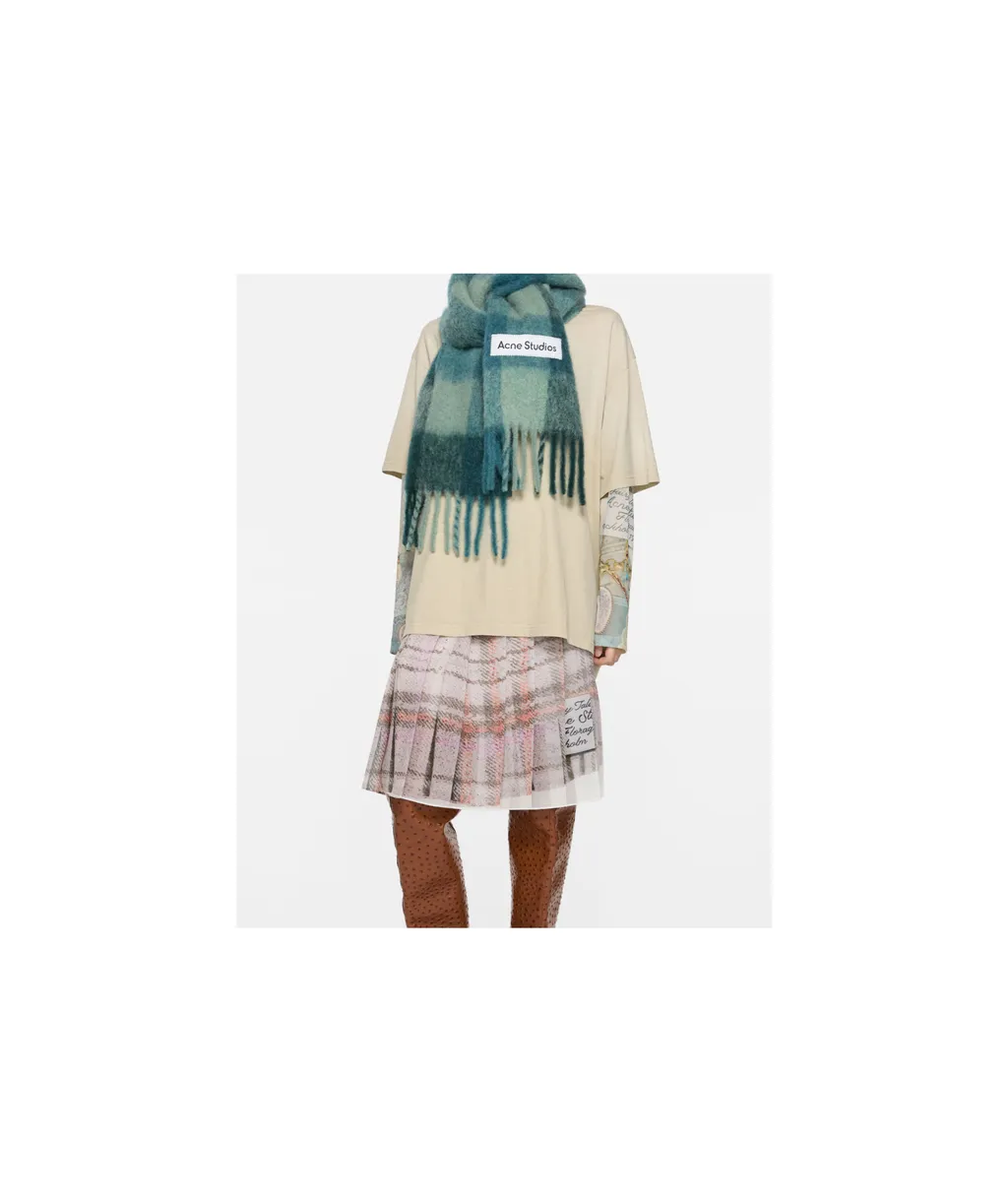 Checked Fringed Scarf