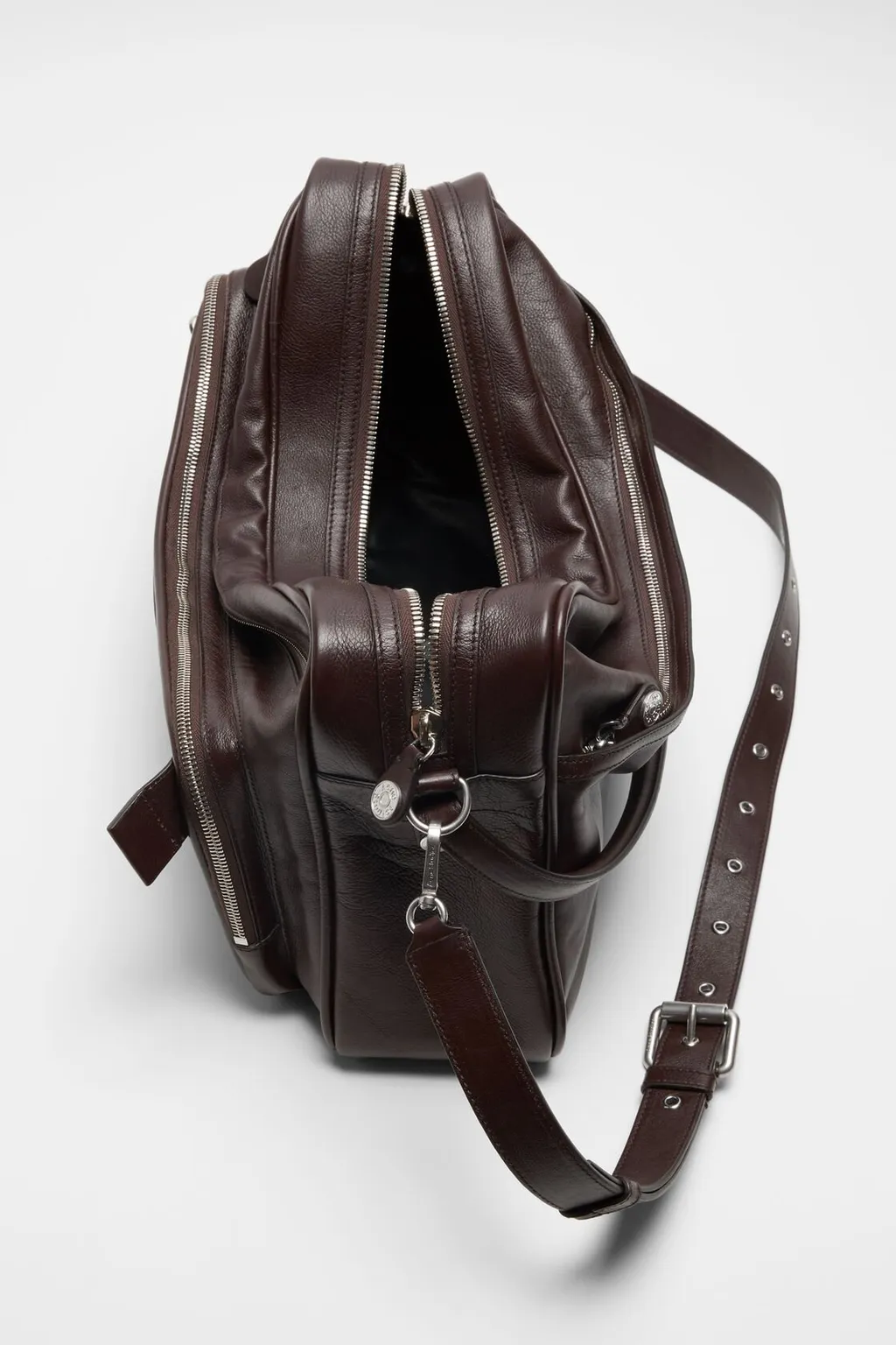 Camero Leather Shoulder Bag
