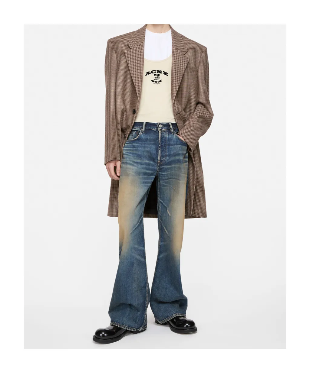 Loose-Fit Jeans