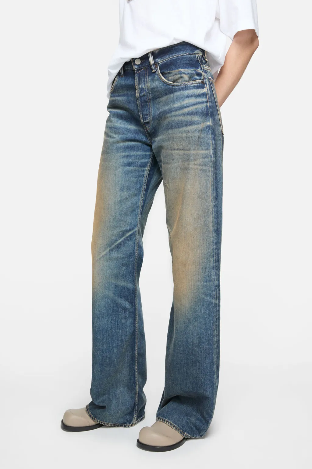 Loose Fit Jeans
