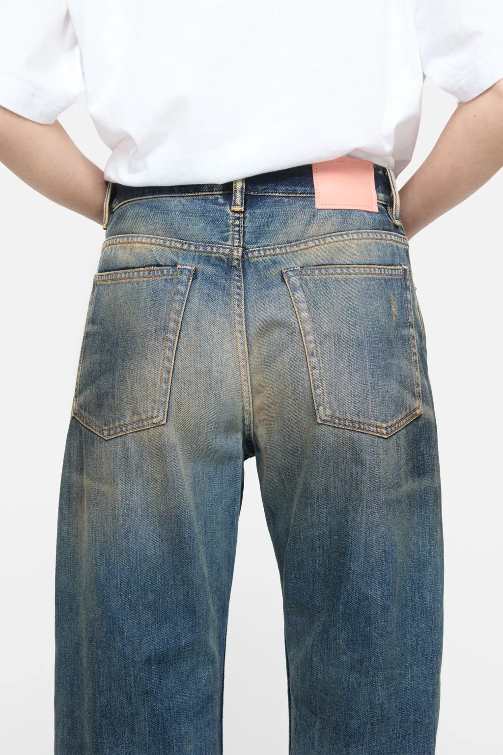 Loose Fit Jeans