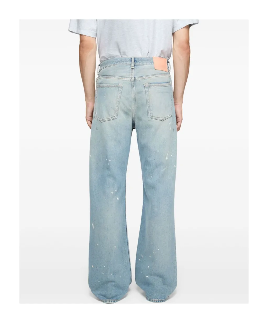 2021M Regular Fit Distressed Jeans