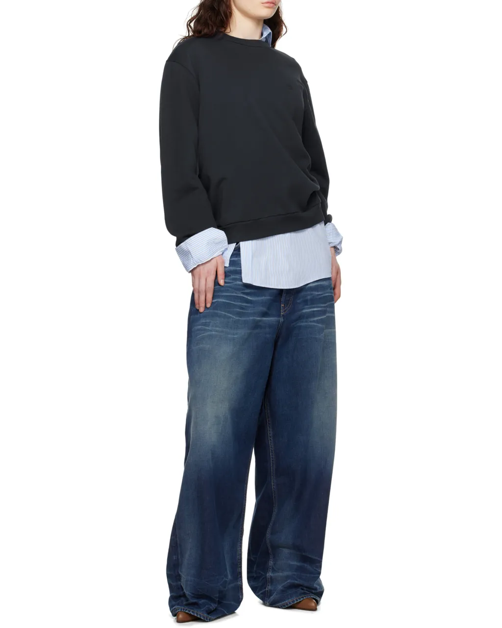 Long-Sleeved Crewneck Sweatshirt
