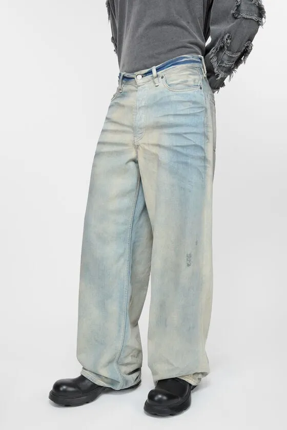 1981M Loose Fit Jeans