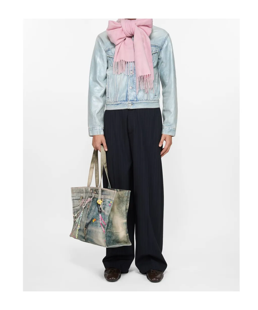 Logo Patch Fringed-Edge Scarf