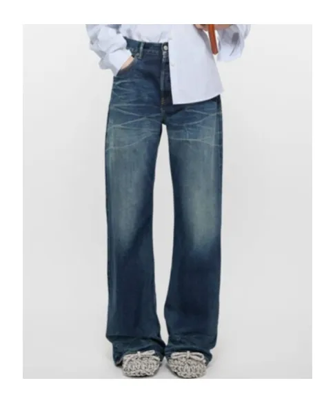 Loose Fit Jeans