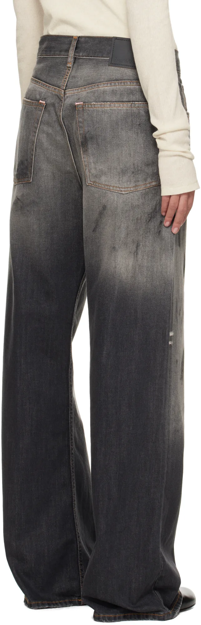 Loose Fit Jeans