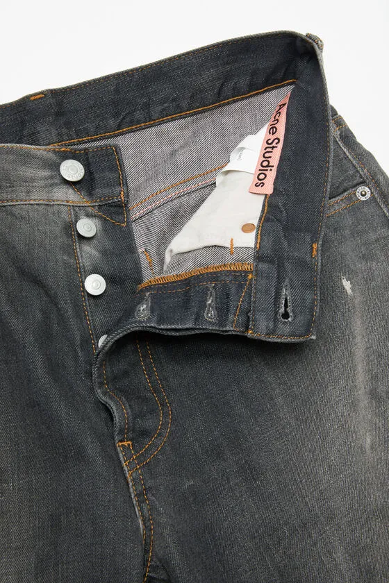 Loose-Fit Distressed Jeans
