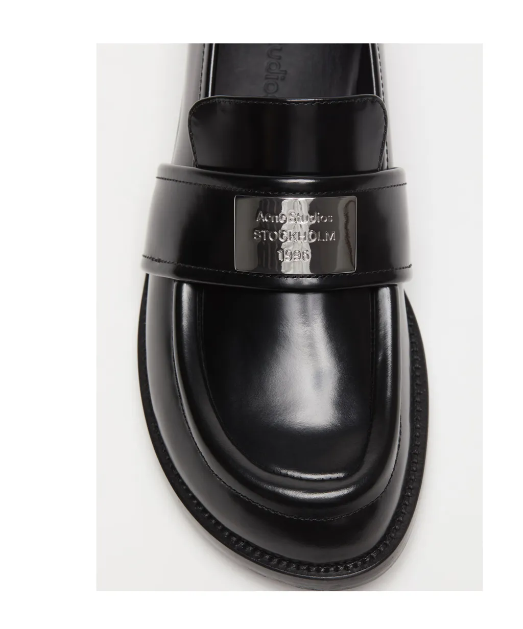 Curved Toe Loafers